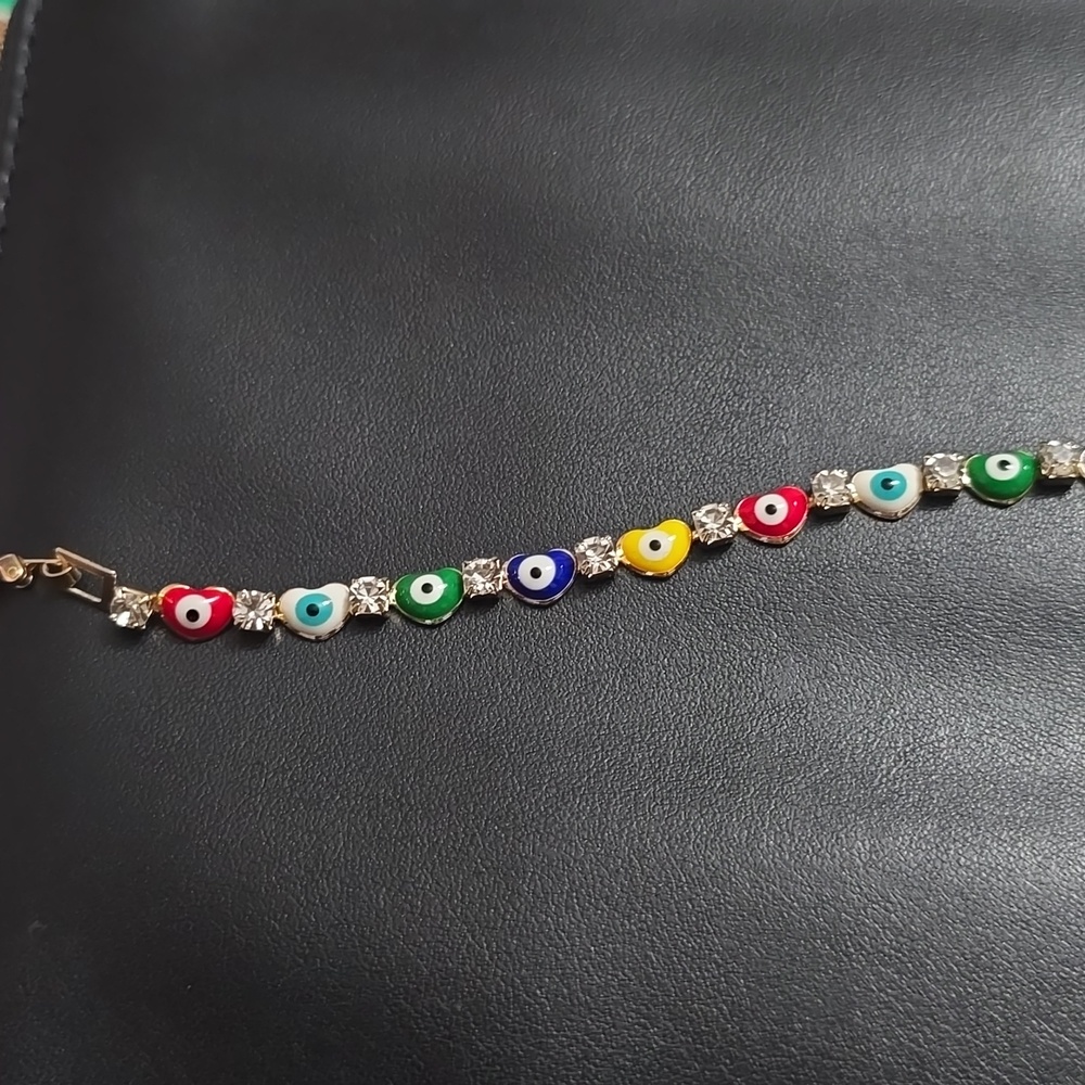 Jewelry - Picture 2 of 3